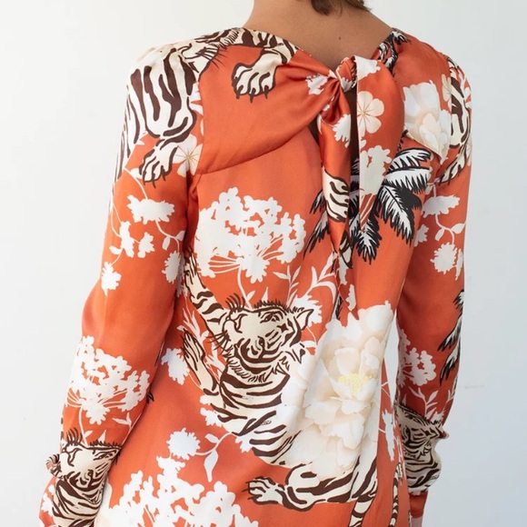 NWT Las Sureñas Women’s Long Orange Floral Tiger Print Dress Medium 100% Silk - Picture 14 of 14